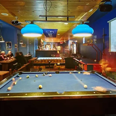 Hela Hotel 2*
